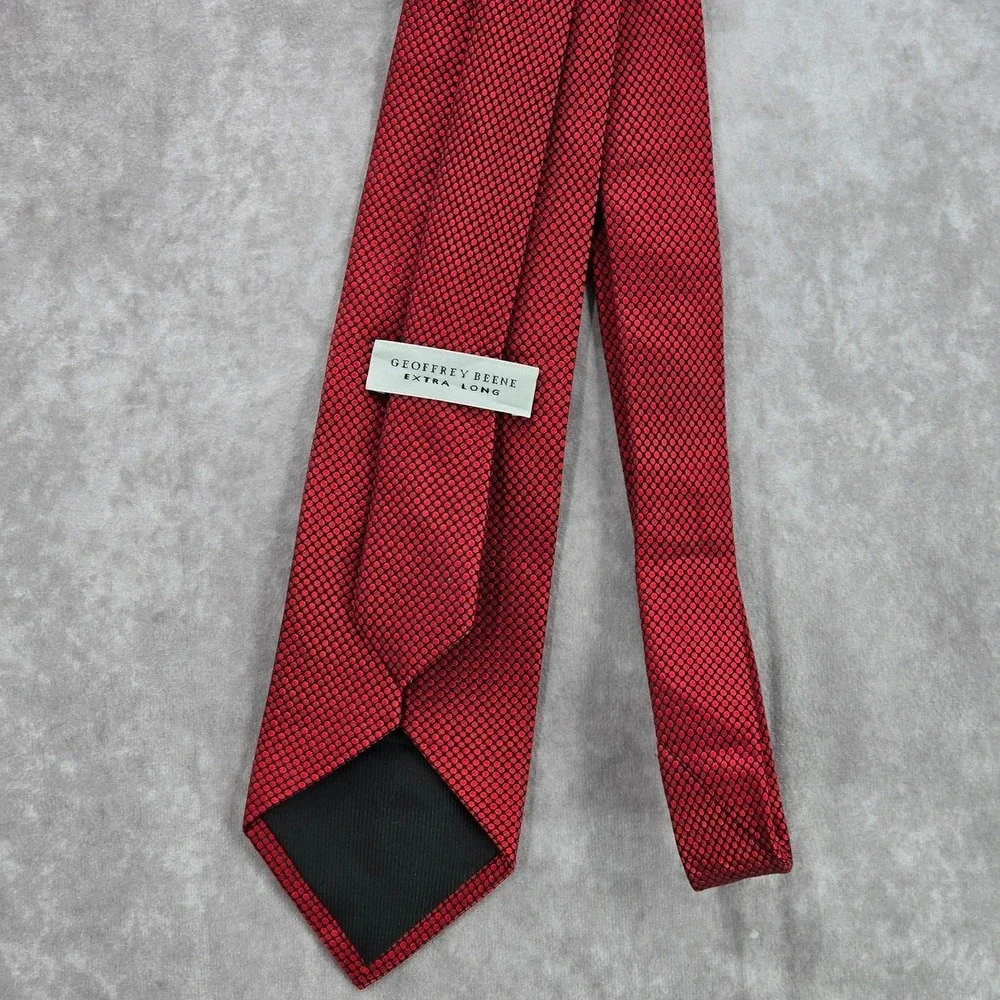 Geoffrey Beene Extra Long Red Black Geometric 100% Silk Men's Neck Tie Executive